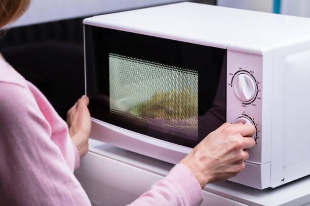 Come riscaldare il riso nel forno a microonde