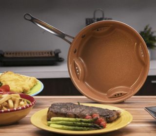 Come cucinare una bistecca nella friggitrice ad aria